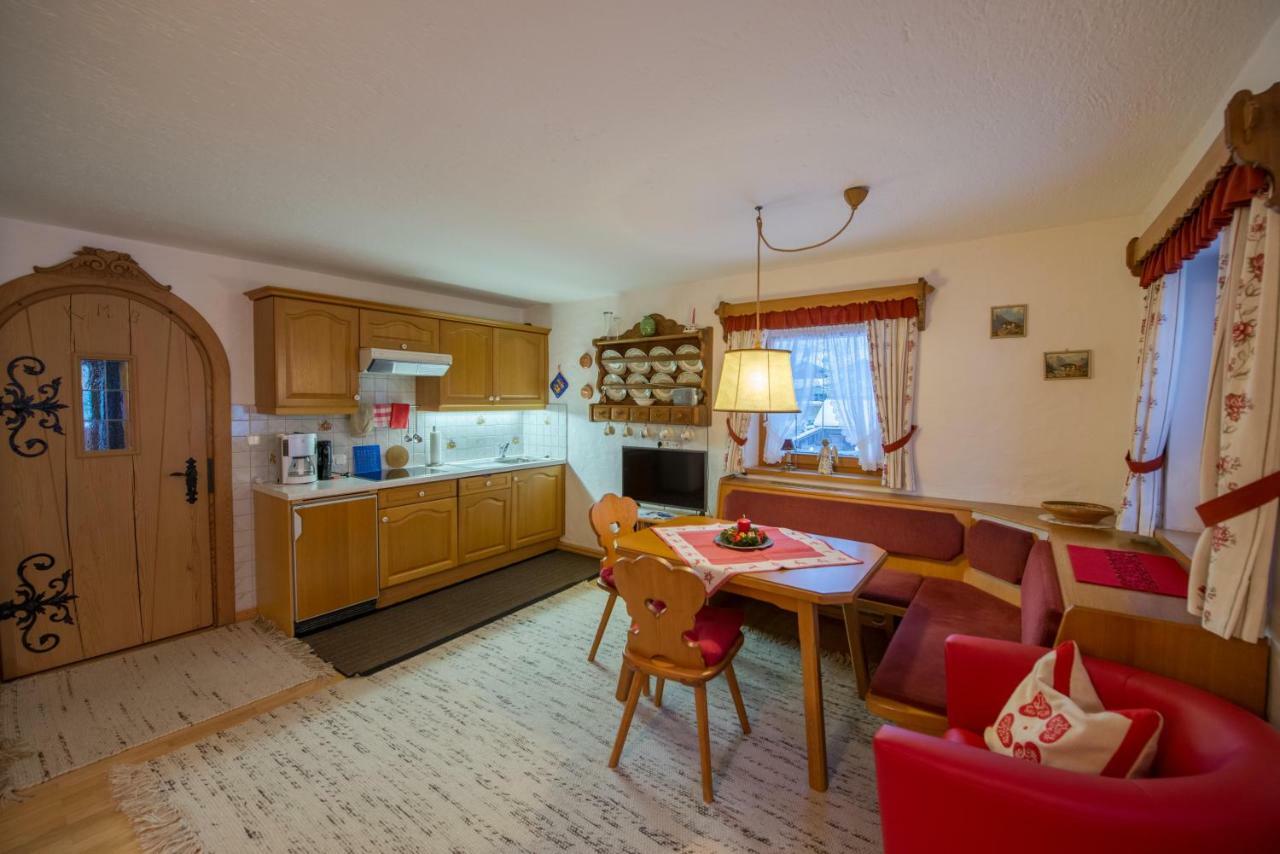 Holzschnitzers Appartements Эрвальд Экстерьер фото